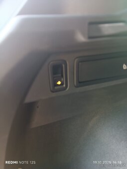 Volkswagen Tiguan R-LINE 1,5 TSI 110kw ČR 1.maj 21 tkm TOP - 18