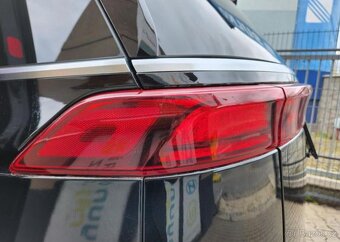 Kia Carnival 2,2-9míst-REZERVACE - 18