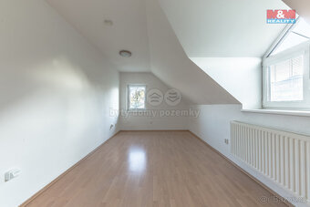 Pronájem rodinného domu, 150 m², Bradlec, ul. Okružní - 18