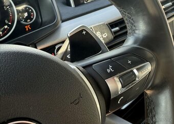 BMW X5 3,0 xDrive30d M-PAKET 7MÍST TZ nafta automat 190 kw - 18