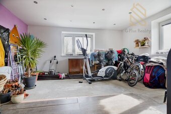 Prodej rodinný dům, 238m2, pozemek 395m2, Nížebohy - 18