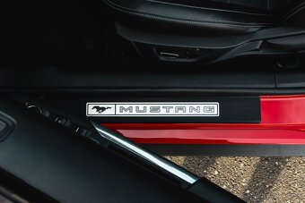 Ford Mustang GT Cabriolet DPH / NEHAVAROVANÉ / CZ PŮV. - 18