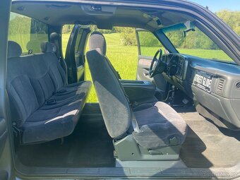 Chevrolet Silverado 4.7 V8 4x4 - 18