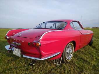 Volvo 1800 - 18