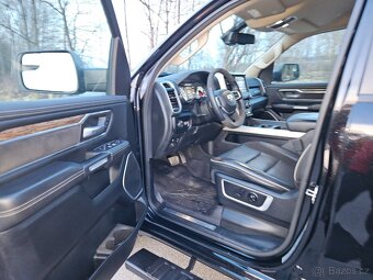 Dodge RAM 1500 5.7 V8 Laramie r.v.2020 - 18
