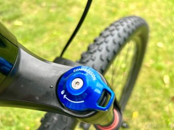 Specialized EPIC 29" M karbonový kokpit - 18