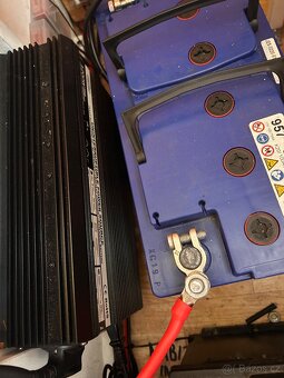 Karavan obytný do přírody na ryby + předstan - 18