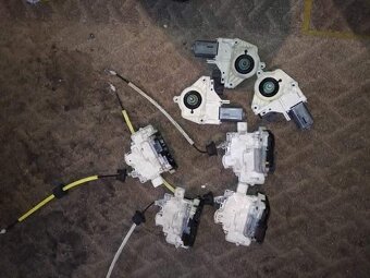 Prodám veškeré díly na audi a6c64f. - 18