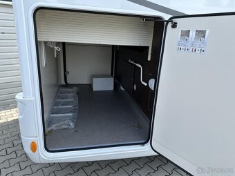 Zapůjčení obytného vozu FORSTER 745QB, 4 osoby, NEOMEZENÉ KM - 18