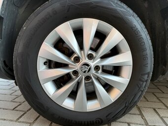 Škoda Karoq 2.0 TDI DSG - 4x4 - Původ ČR - 18