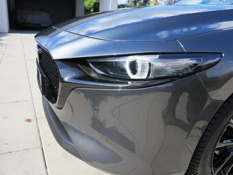 MAZDA 3 2.0 SKYACTIV-G 122 SELECTION r.v.08/2021 MARTIX,NAVI - 18