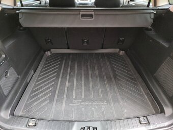 FORD S max benzín 2017 73xxxkm Nová STK - 18