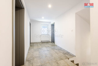 Prodej rodinného domu, 640 m², Vrutice - 18