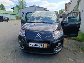 Citroen C3 Picasso Tendance
 Rok-2010
 - 18