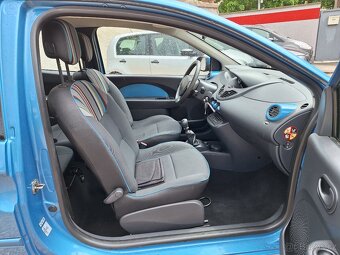 Renault Twingo 1.2i 16V 55KW S.Kniha, Polokabriolet - 18