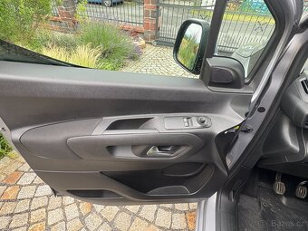 OPEL COMBO LIFE 1.5CDTI 75KW -1.majitel ČR - 18