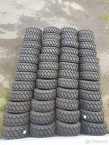 Pneu Alliance 335 / 80 R18  (12,5  / 80 R18) - 18