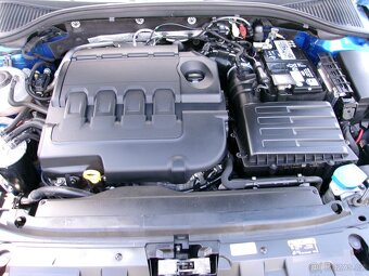 Škoda Octavia 2,0TDi DSG, STYLE,NAVI, DPH - 18