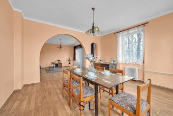Prodej rodinného domu s restaurací, ev.č. 01049 - 18