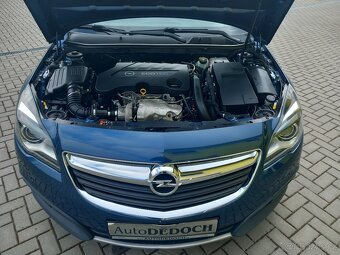 Opel Insignia 2.0 CDTi COSMO 4x4 NAVI 2xKOLA r.2015 - 18