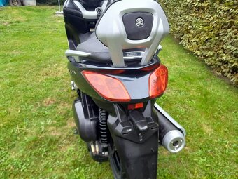 Yamaha X max 125i - 18