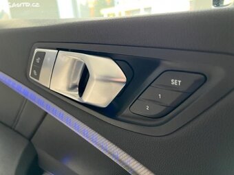 BMW Řada 1, 120d xDrive M-PAKET,HEAD-UP, odpočet DPH - 18