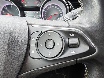 Opel Insignia 2.0 125kW 9/2017 188000  naftová - 18