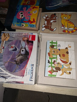 Směs hraček (DeAgostini edice Kouzelné čtení, reprák a figur - 18