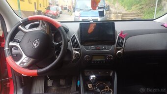 Prodám hyundai ix35 1,7 crdi r.v.2014 - 18