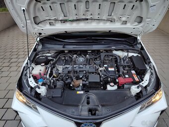 Toyota Corolla sedan 1.8 hybrid 2019 - 18