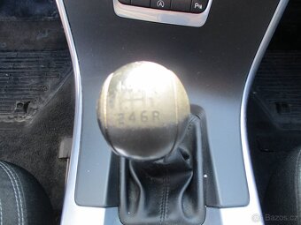 XC60 2,4 AWD Kinetic 133kw Manual bez koroze 2014 odp. DPH - 18