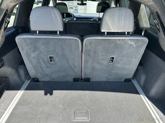 Audi Q7 3.0 TDI 200 KW S-line 7 Míst - CZ - 18