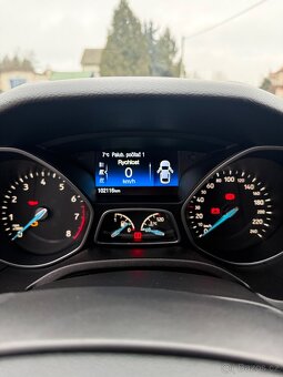 Ford Focus ST-Line Red&Black Edition - 18