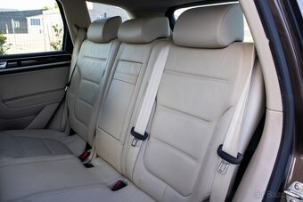 Volkswagen Touareg 3.0 TDI /AJ NA SPLÁTKY/ - 18