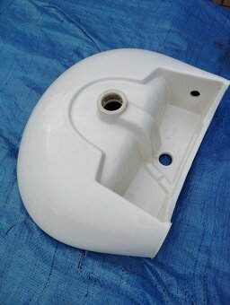 Umyvadla keramická bílá koupelnová (3 ks-různé velikosti) - 18