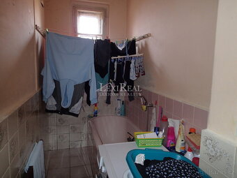 Prodej rodinného domu 5+1, 180 m2, pozemek 422 m2, Hekova, P - 18