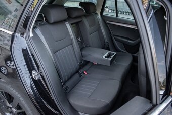 Škoda Octavia Combi 2.0 TDI Style DSG 4x4 - 18