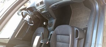 Prodám Škoda Octavia II kombi - 18