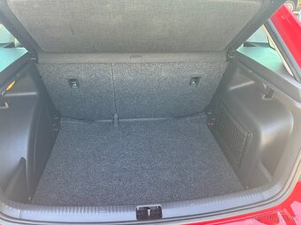 Škoda Rapid 1.2 Tsi 77kw Spaceback r.v.2015 serviska - 18