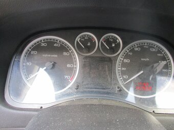 PEUGEOT 307 -1.6 kombi , Jede v pohodě - 18