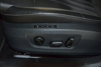 Škoda Superb 1.4 PHEV 160 STYLE AT Kombi DPH - 18