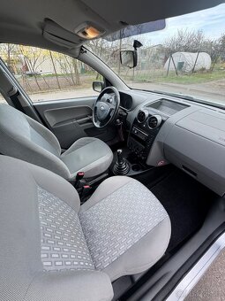FORD FUSION 1,6 16V - 18