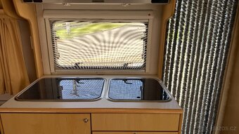 karavan Chateau 403c - 18