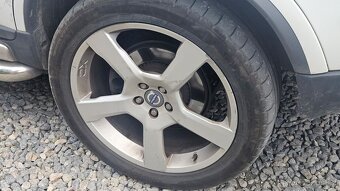 VOLVO XC90 D5 2011, 7MÍSTNÉ,WEBASTO, R-DESIGN, 4x4 AWD - 18