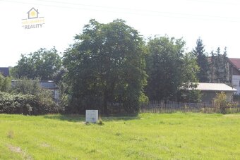 Prodej pozemku 841 m2 - 18