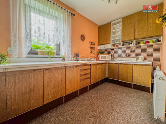 Prodej rodinného domu, 140 m², Křesín - 18