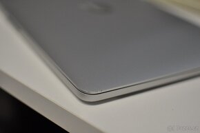 Apple MacBook Pro 13" Mid-2019 (A1989) - 18