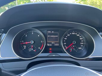 VW Passat 2016 2.0tdi,110KW,MANUAL,FULL LED,KUZE,NAVI,R17 - 18