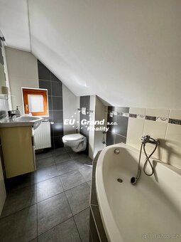 Prodej rodinného domu se 4 byty – v obci Chřibská, vhodné pr - 18