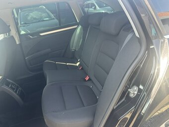 Škoda Superb 2.0 TDi 103kW serviska - 18